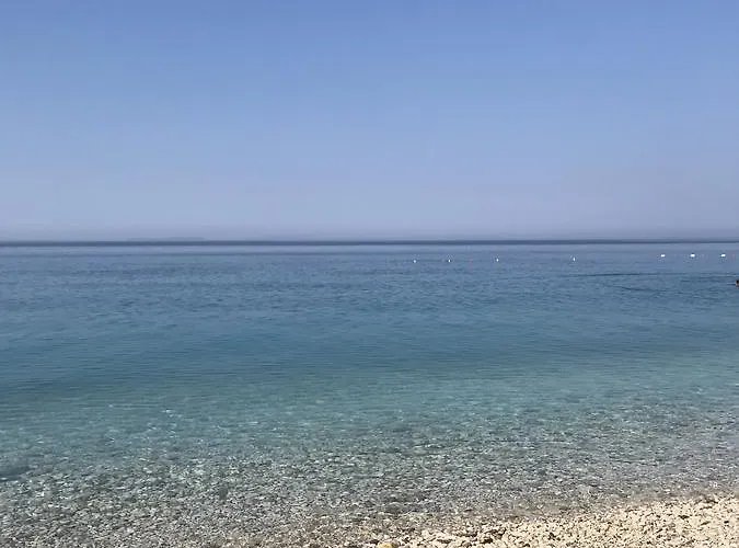 Διαμέρισμα Emili Borsh