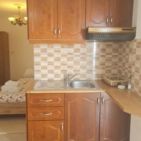 Emili Apartment