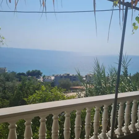 Apartman Emili Borsh